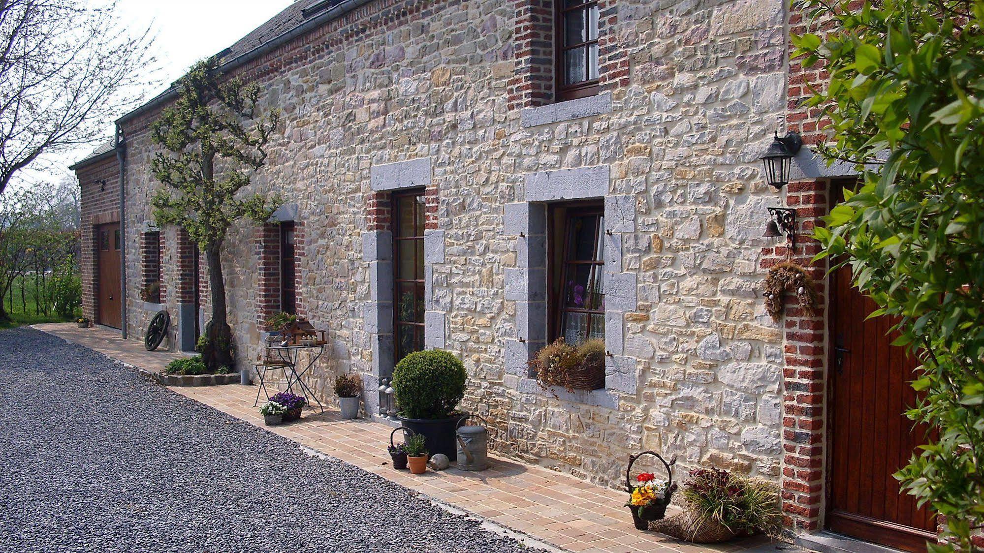 B&B Aux Gaietes De La Sabotiere Seloignes Luaran gambar